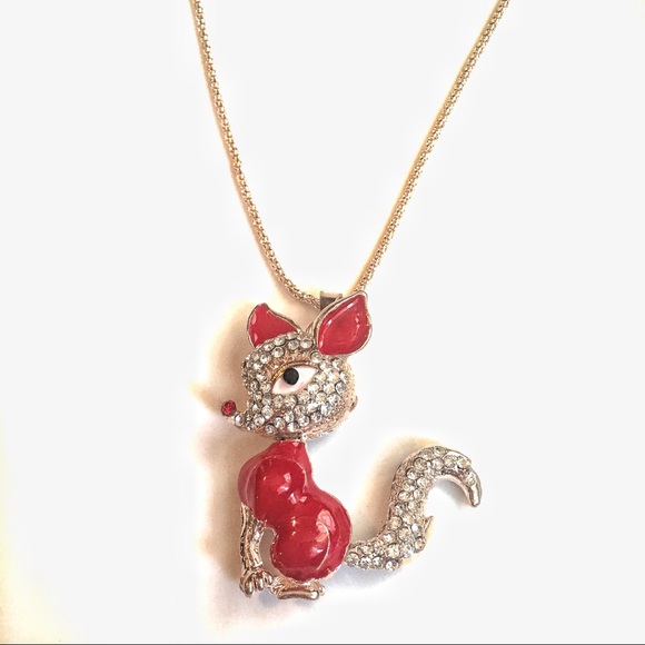 Jewelry - Fox Necklace